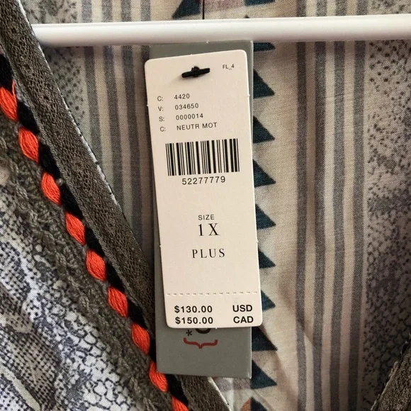 Anthropologie {*Conditions Apply} Luca Tasseled Tunic Snakeskin Leopard Top - Picture 6 of 9